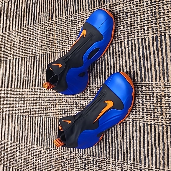 NIKE AIR FLIGHTPOSITE ONE 'KNICKS' SNEAKERS - Picture 3 of 10